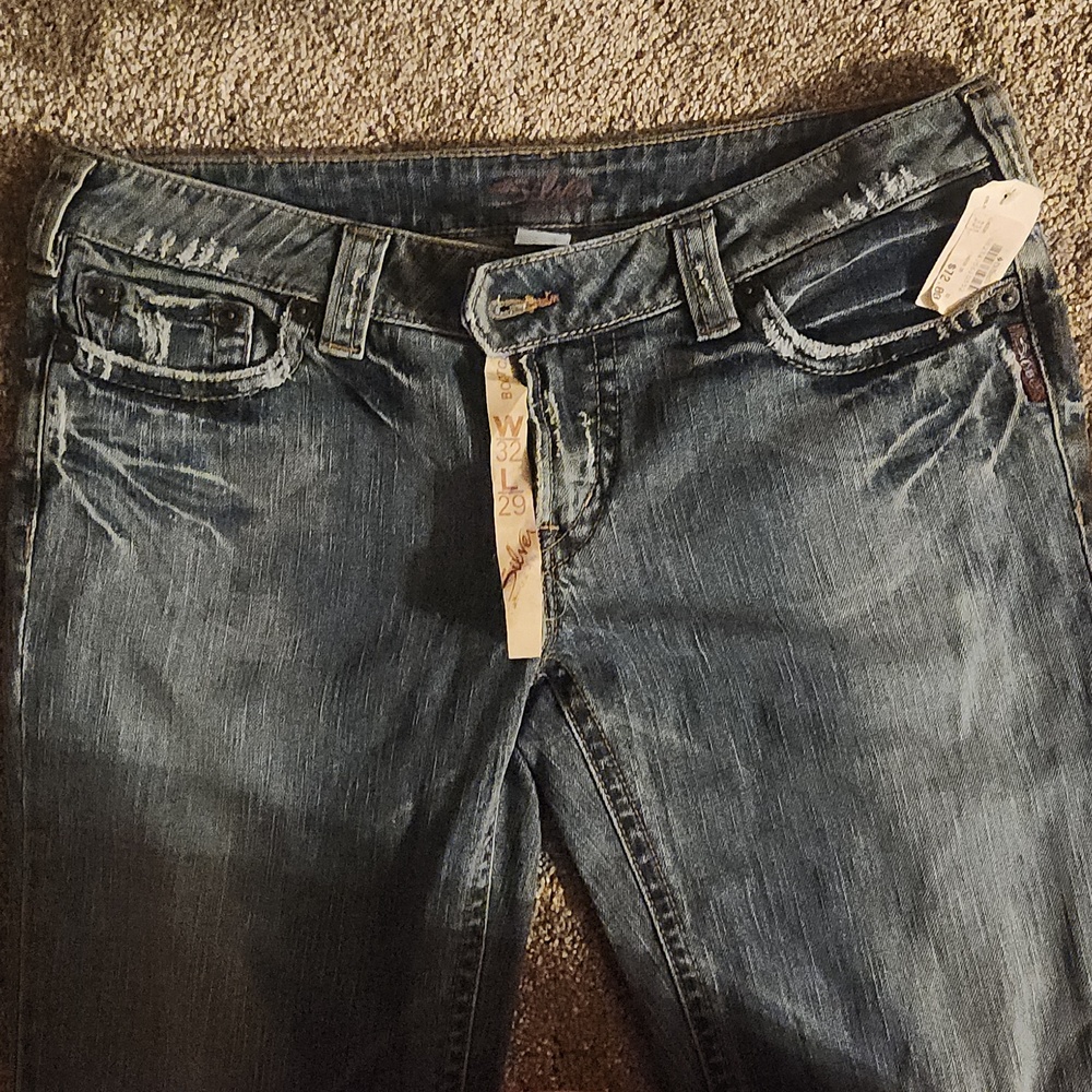 NWT Silver Boot Cut Jeans 32/29